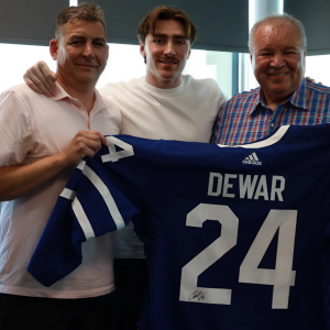 Maple Leafs Forward Connor Dewar Visits Manitoba Métis Federation, Greets President Chartrand with Signed Jersey